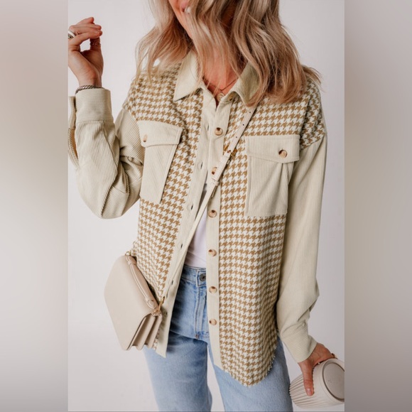 Hazel- corduroy patchwork flap pocket shacket - Picture 3 of 4